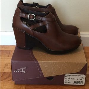 Dansko wedge shoe (Brandy)